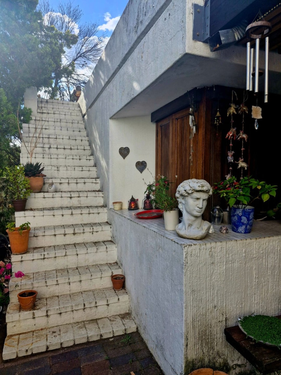 4 Bedroom Property for Sale in Suidrand Free State